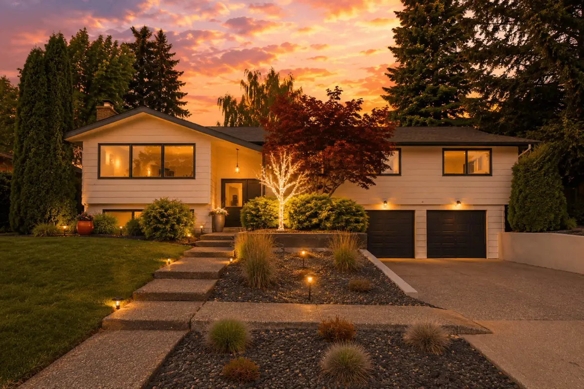 4302 S Altamont St, Spokane, WA 99223 - #1