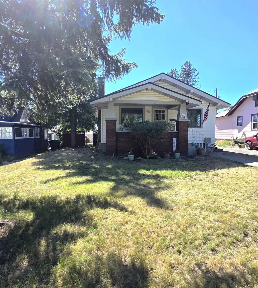 3911 N Calispel St, Spokane, WA 99205 - #2