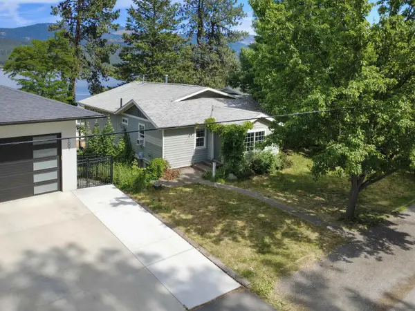 1011 S Wright Blvd, Liberty Lake, WA 99019