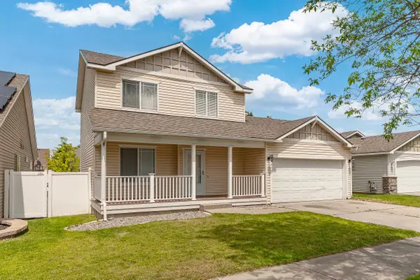 1613 E Beacon Ln, Spokane, WA 99217-8748