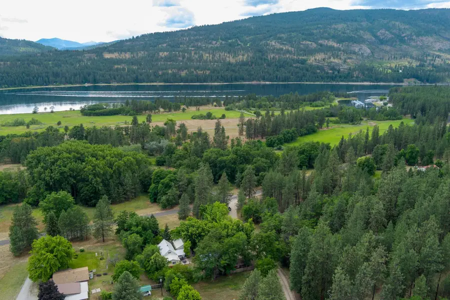 1429 Kettle Park Rd, Kettle Falls, WA 99141 - #2