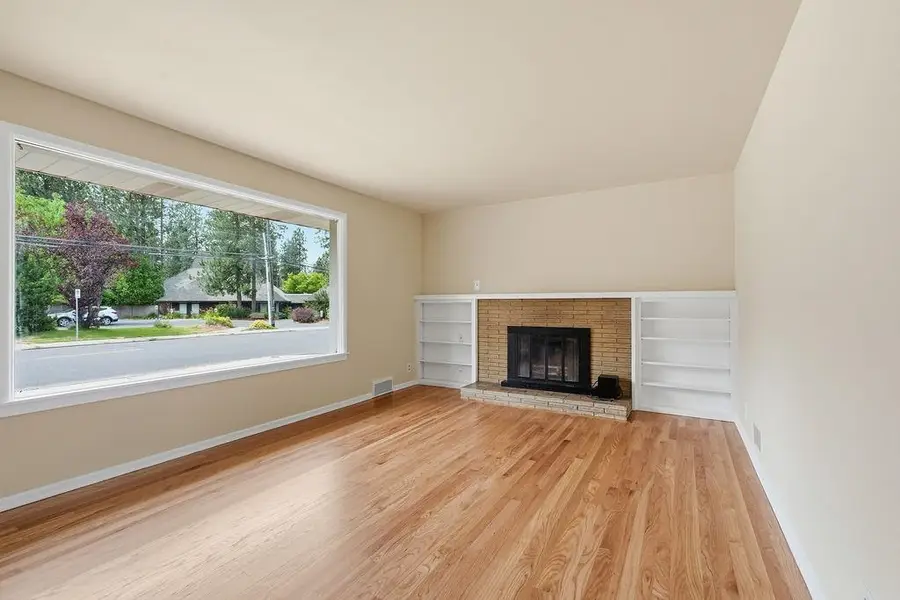 3003 S Bernard St, Spokane, WA 99203 - #3