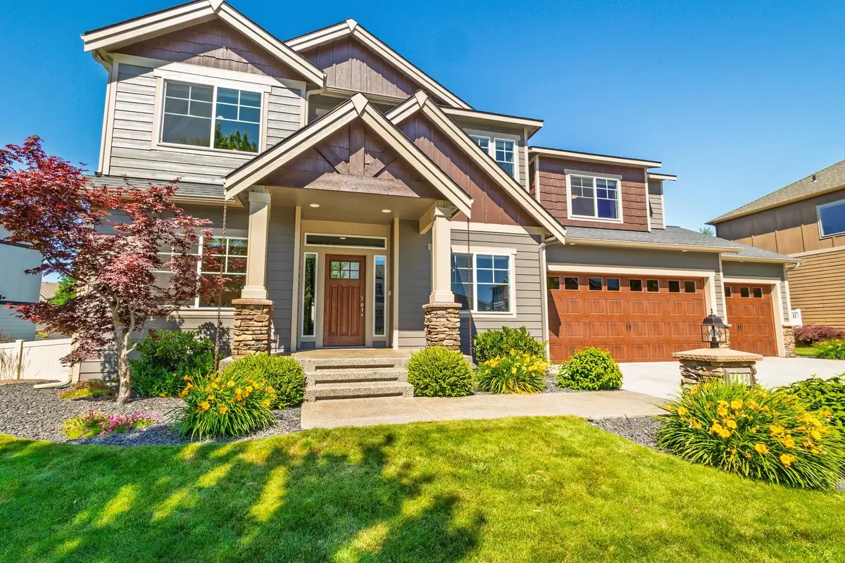 2120 S Selkirk Dr, Spokane Valley, WA 99016 - #1