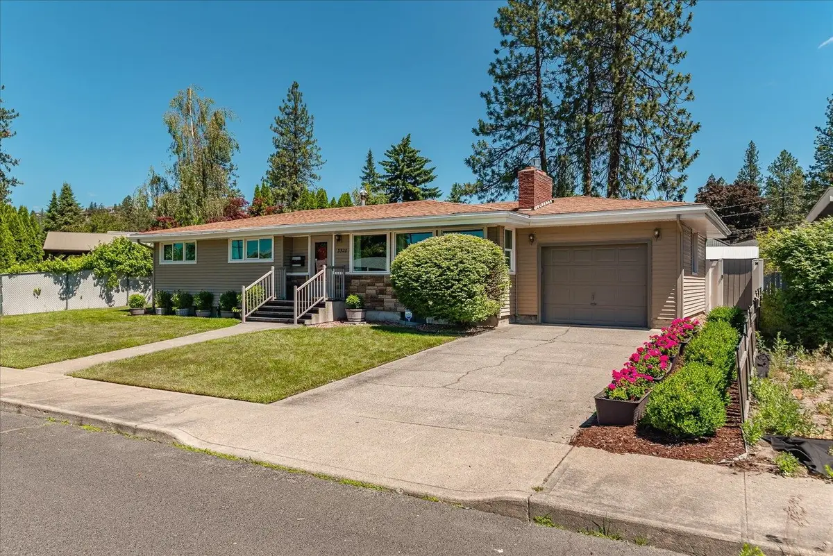 3320 W Rosewood Ave, Spokane, WA 99208 - #1