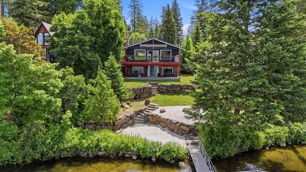 441 Sacheen Terrace Dr, Newport, WA 99156