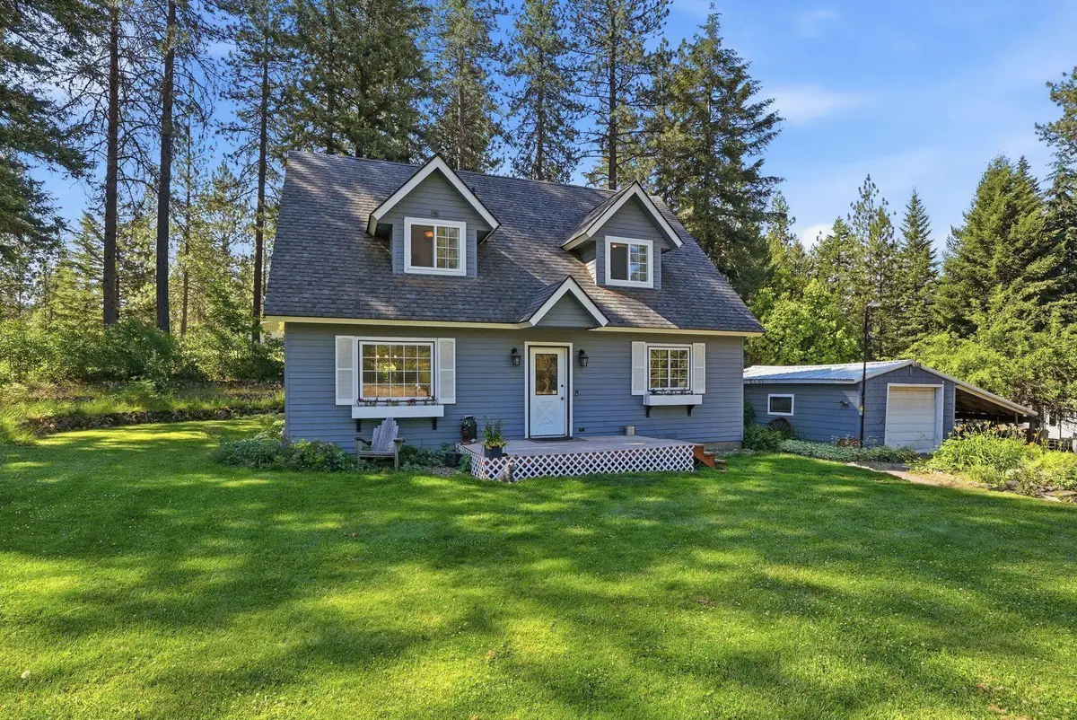 12120 E Deer Creek Rd, Chattaroy, WA 99003 - #1