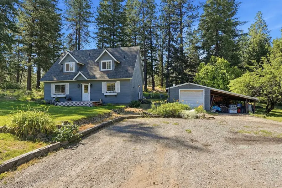 12120 E Deer Creek Rd, Chattaroy, WA 99003 - #2