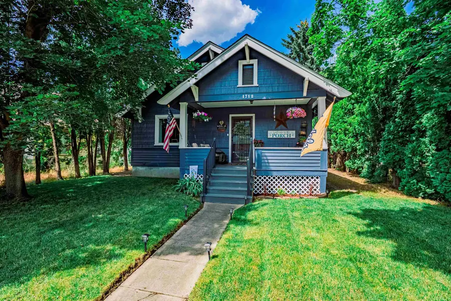 1712 W Cleveland Ave, Spokane, WA 99205 - #2