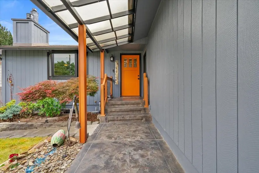 7424 N Lidgerwood St, Spokane, WA 99208 - #2