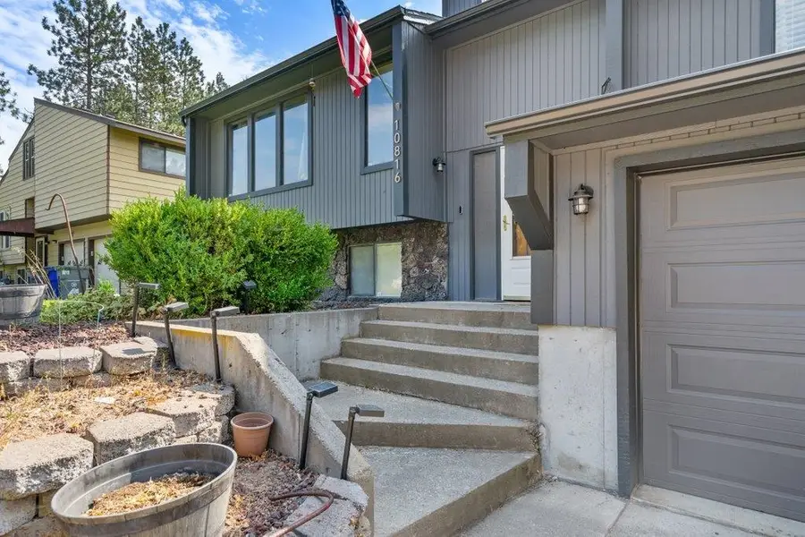 10816 E 31st Ave, Spokane Valley, WA 99206 - #3