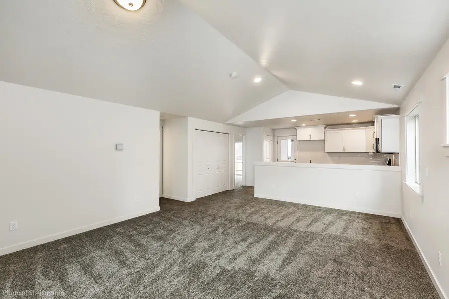 423 N Viewmont Ct, Greenacres, WA 99016 - #3