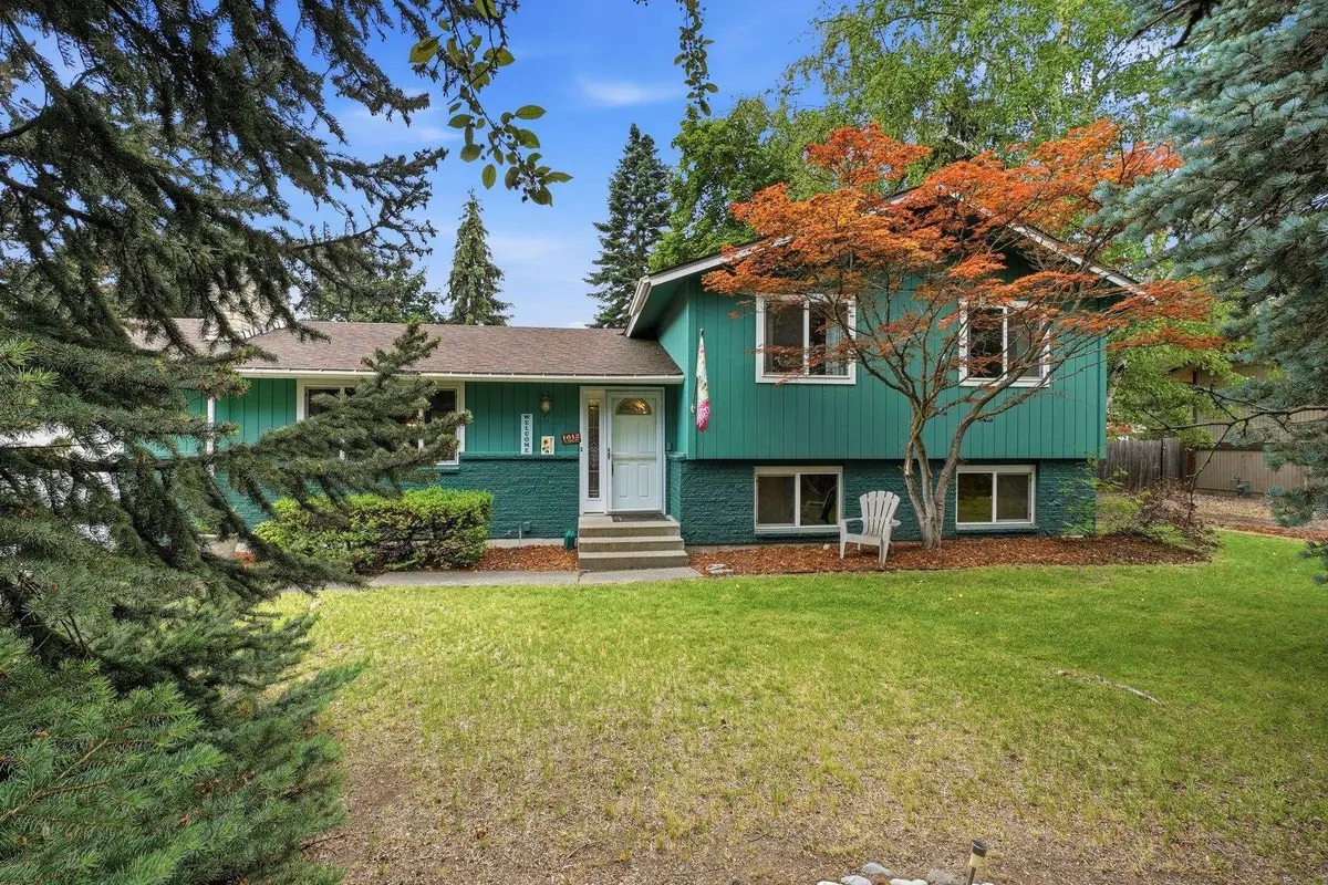 1612 E 49th Ave, Spokane, WA 99223 - #1