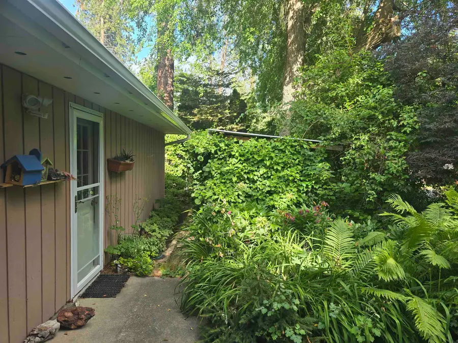 10820 E 18th Ave, Spokane Valley, WA 99206 - #3