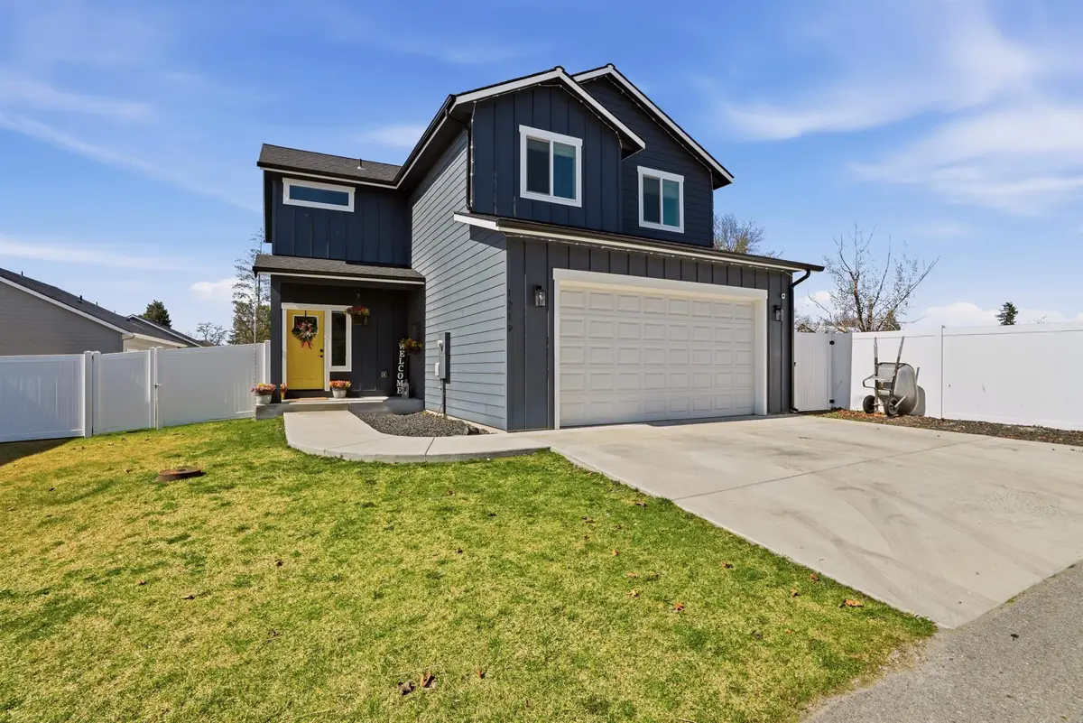1219 N Walnut Ln, Spokane Valley, WA 99206 - #1