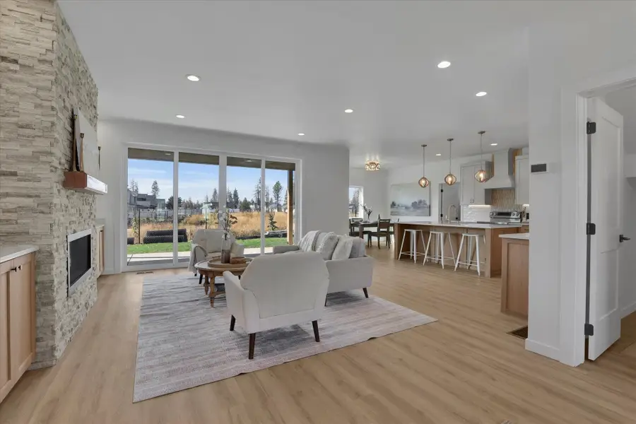 520 S Stanley St, Medical Lake, WA 99022 - #3