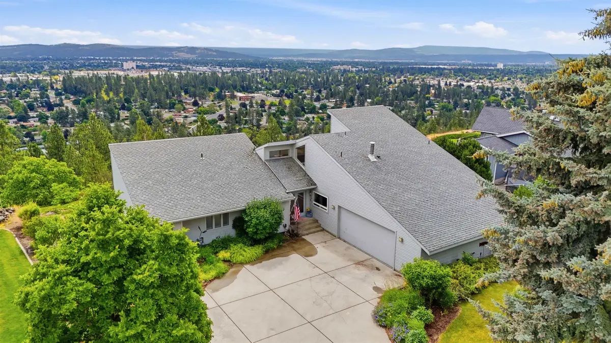 7712 N Panorama Dr, Spokane, WA 99208 - #1