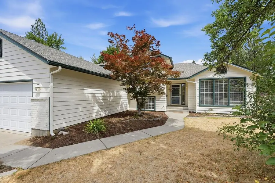 6004 W Wind River Dr, Spokane, WA 99208 - #2