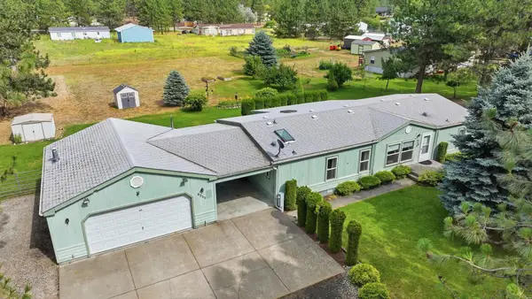 6355 Sundown Rd, Nine Mile Falls, WA 99026-9545