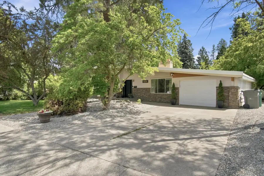 6814 N Wall St, Spokane, WA 99208 - #2