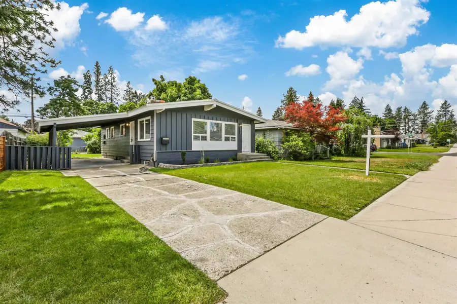 1012 E 37th Ave, Spokane, WA 99203 - #3
