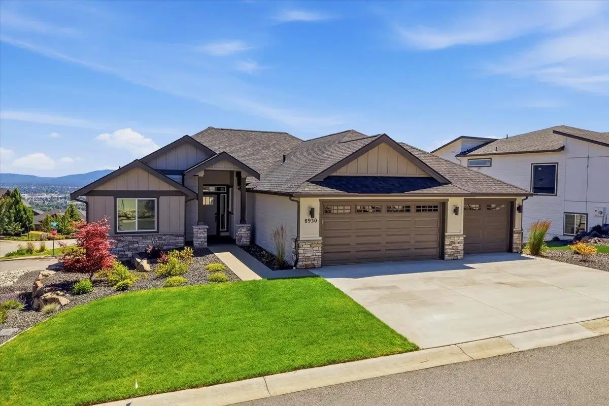 8930 E Ridgeline Ln, Spokane, WA 99217 - #1