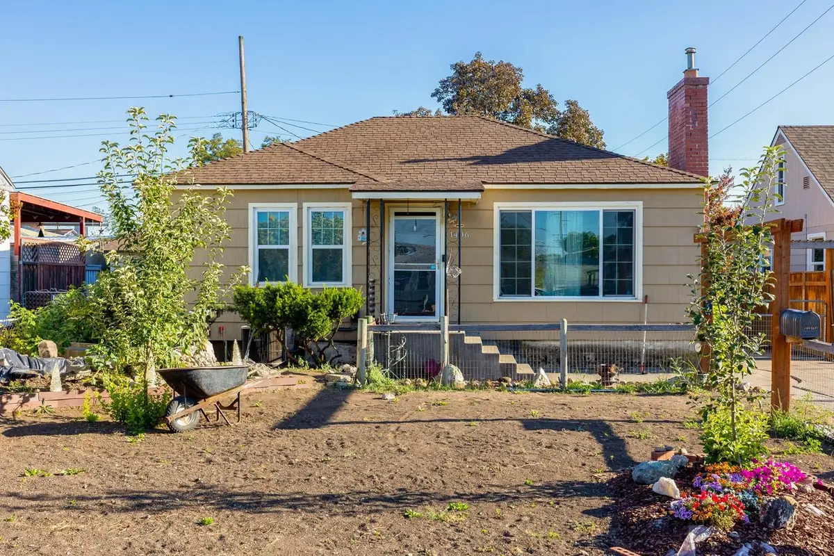 1406 E Rockwell Ave, Spokane, WA 99207 - #1