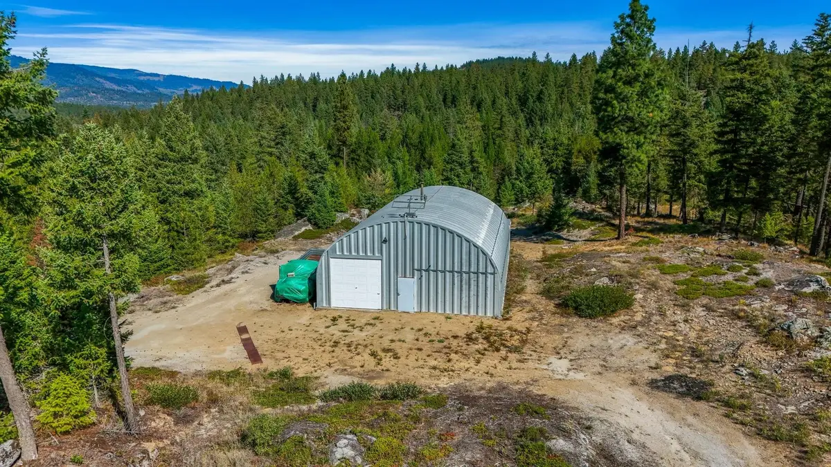 1770 Highway 211 Hwy, Newport, WA 99156 - #1