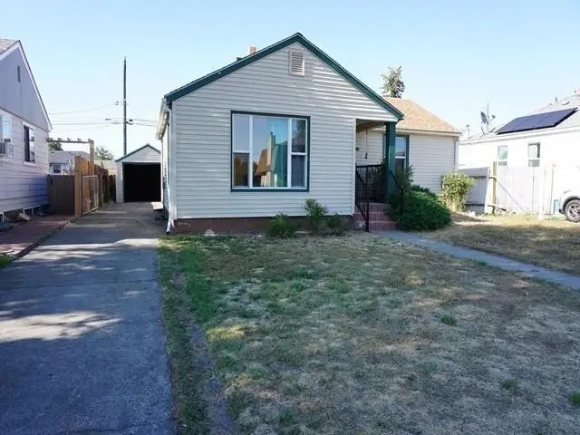 1617 E Courtland Ave, Spokane, WA 99207 - #2