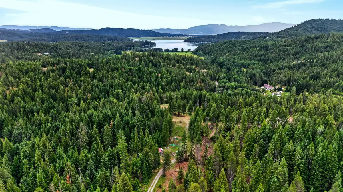 14408 N Mountain View Ln, Newman Lake, WA 99025 - #1