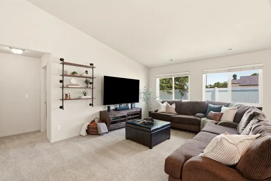 1602 N Arties Rd, Spokane Valley, WA 99016 - #3
