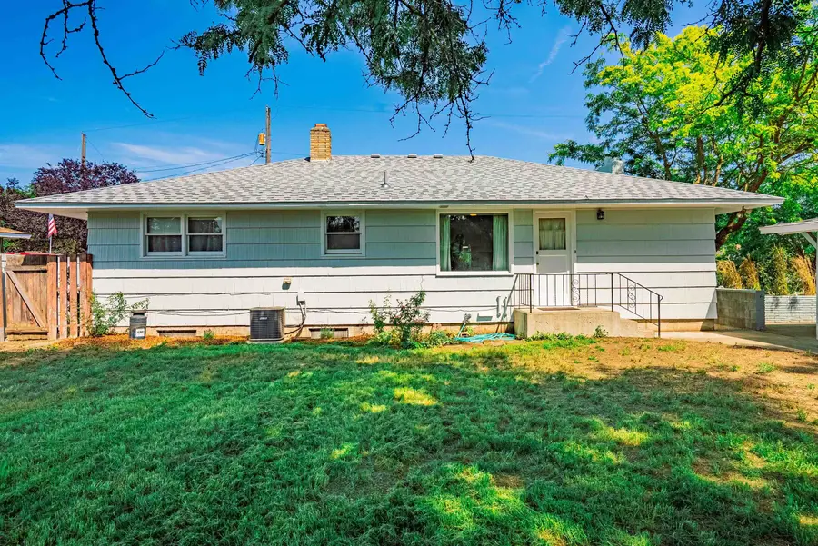 1109 N Balfour Ct, Spokane Valley, WA 99206 - #2