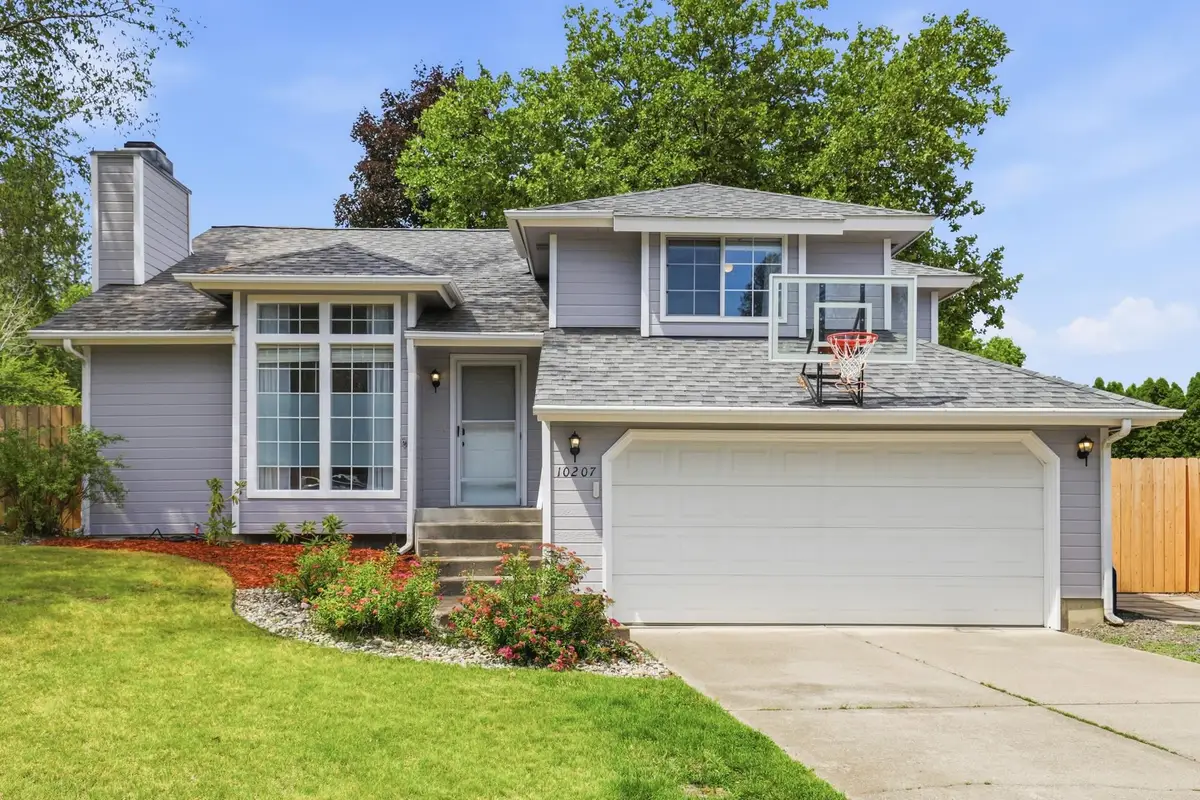 10207 N Arrowhead Dr, Spokane, WA 99208 - #1