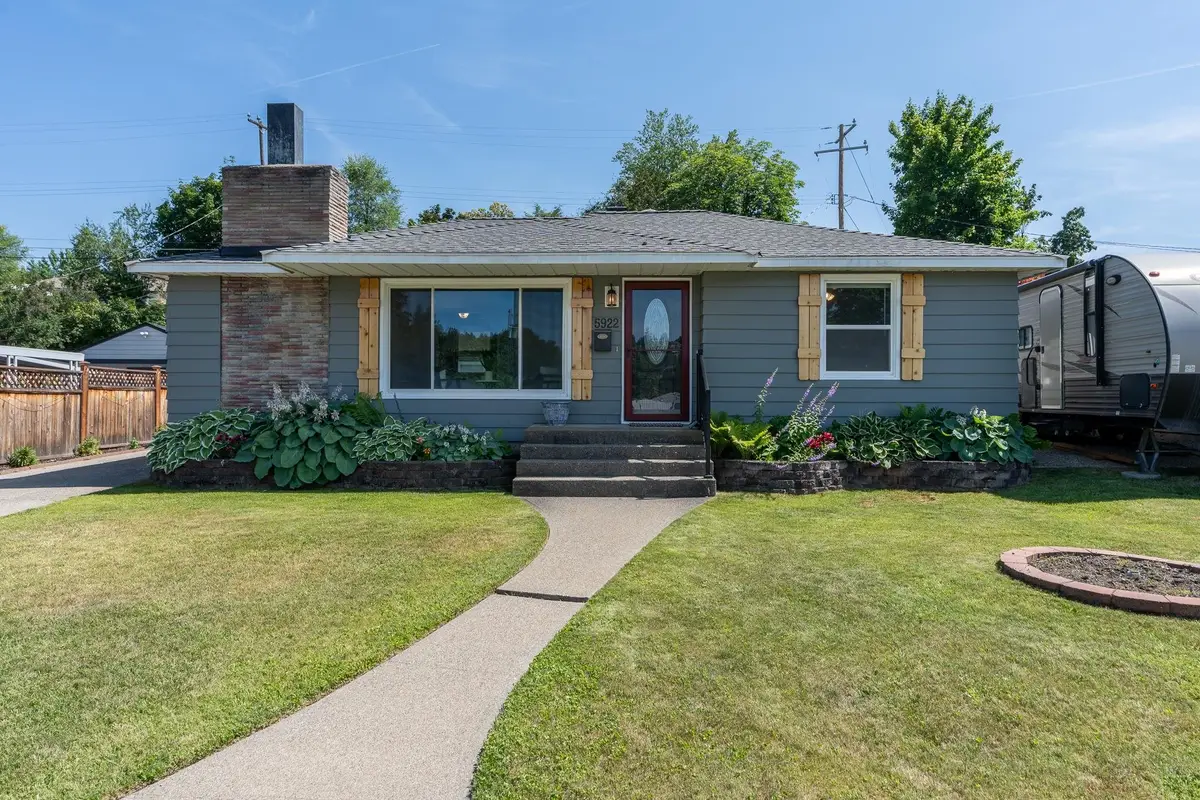 5922 N Montevista Pl, Spokane, WA 99205 - #1
