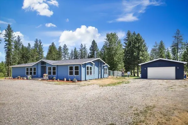 40522 N Hardesty Rd, Elk, WA 99009