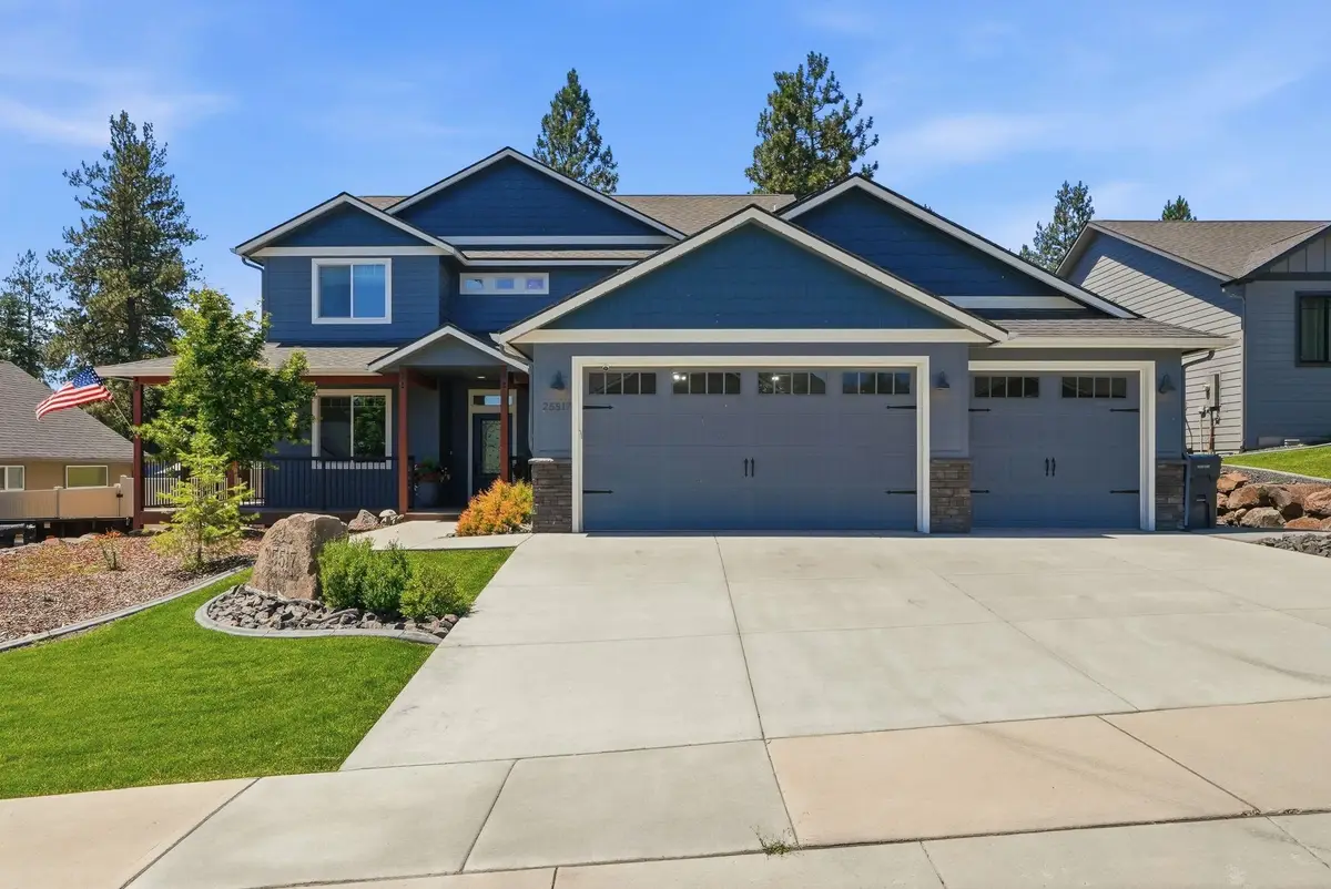 25517 N Sheridan Rd, Chattaroy, WA 99003 - #1