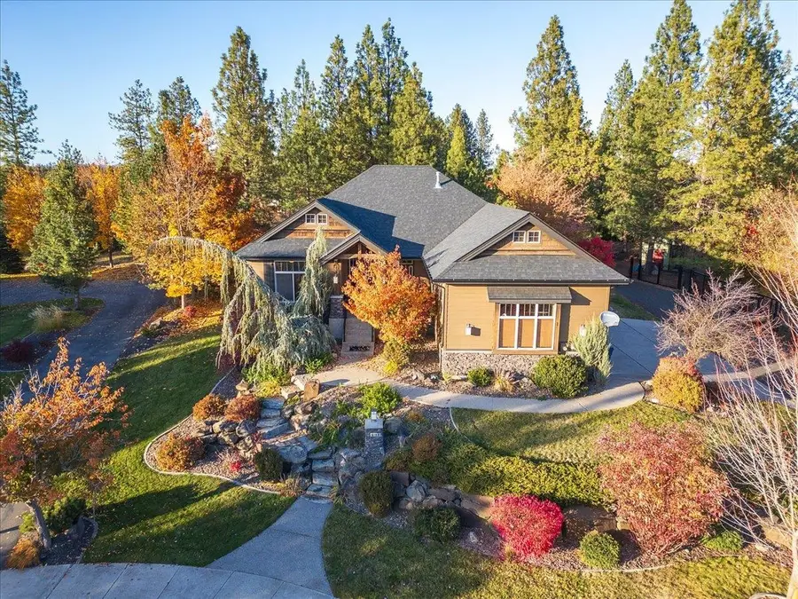 1610 W Panorama Ave, Spokane, WA 99208 - #3