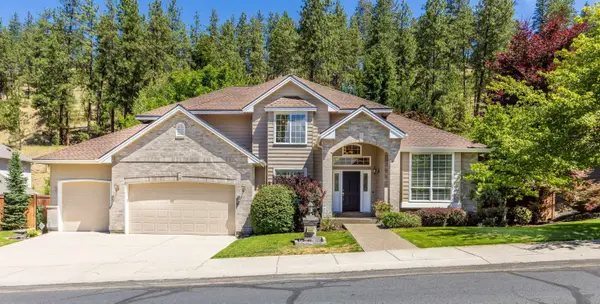 1411 E Blackwood Ln, Spokane, WA 99223