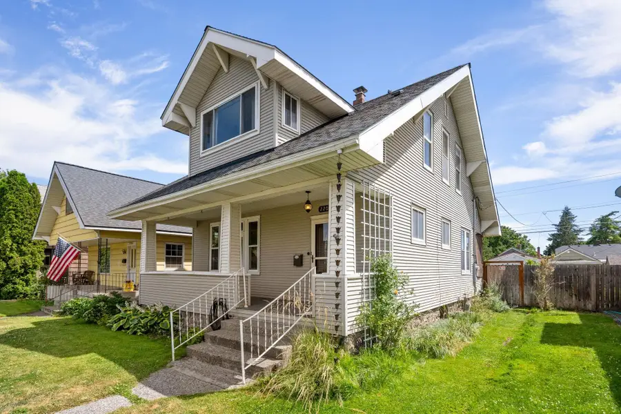 2205 W Sinto Ave, Spokane, WA 99201 - #3