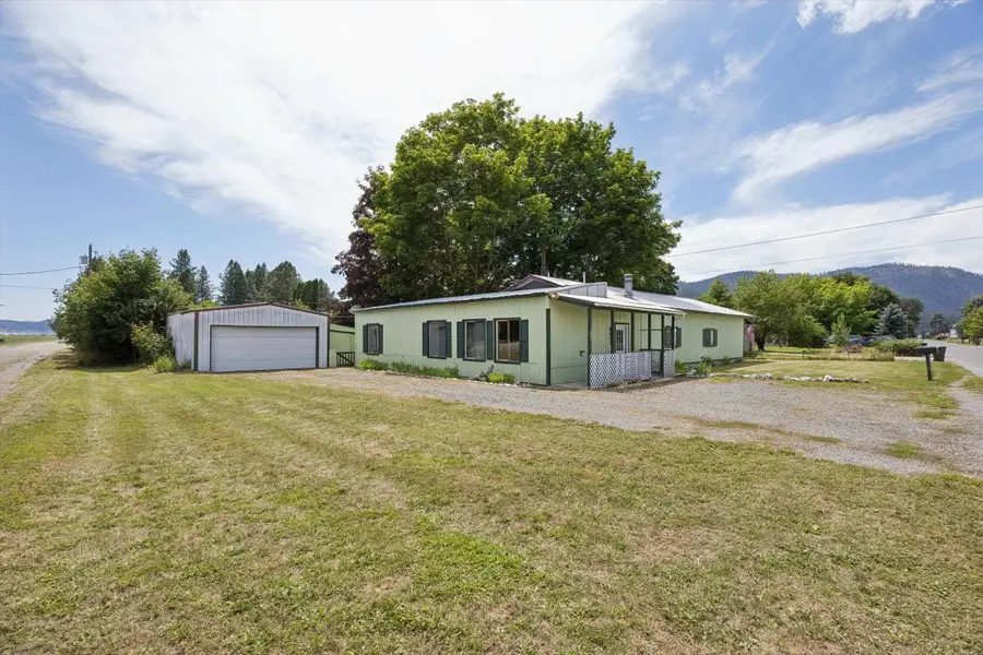 603 W Court Ave, Chewelah, WA 99109 - #2