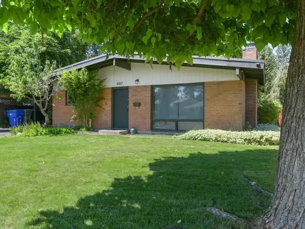 6517 N Stevens St, Spokane, WA 99208