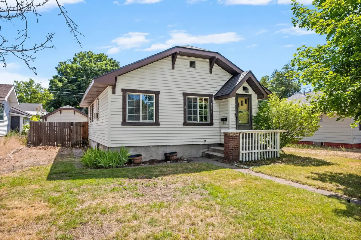 4708 N Cedar St, Spokane, WA 99205 - #1