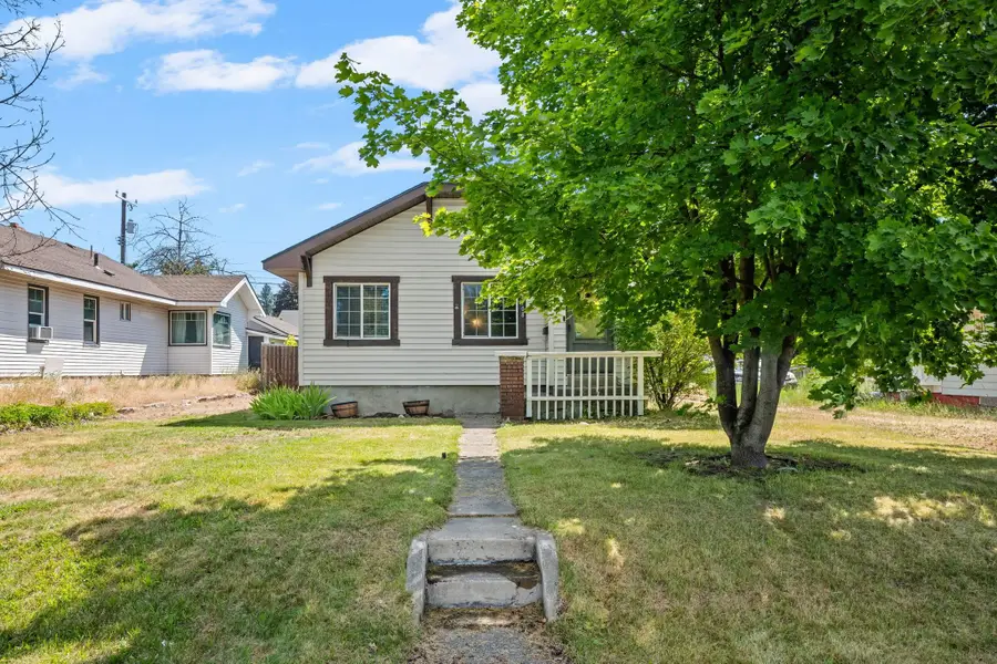4708 N Cedar St, Spokane, WA 99205 - #2