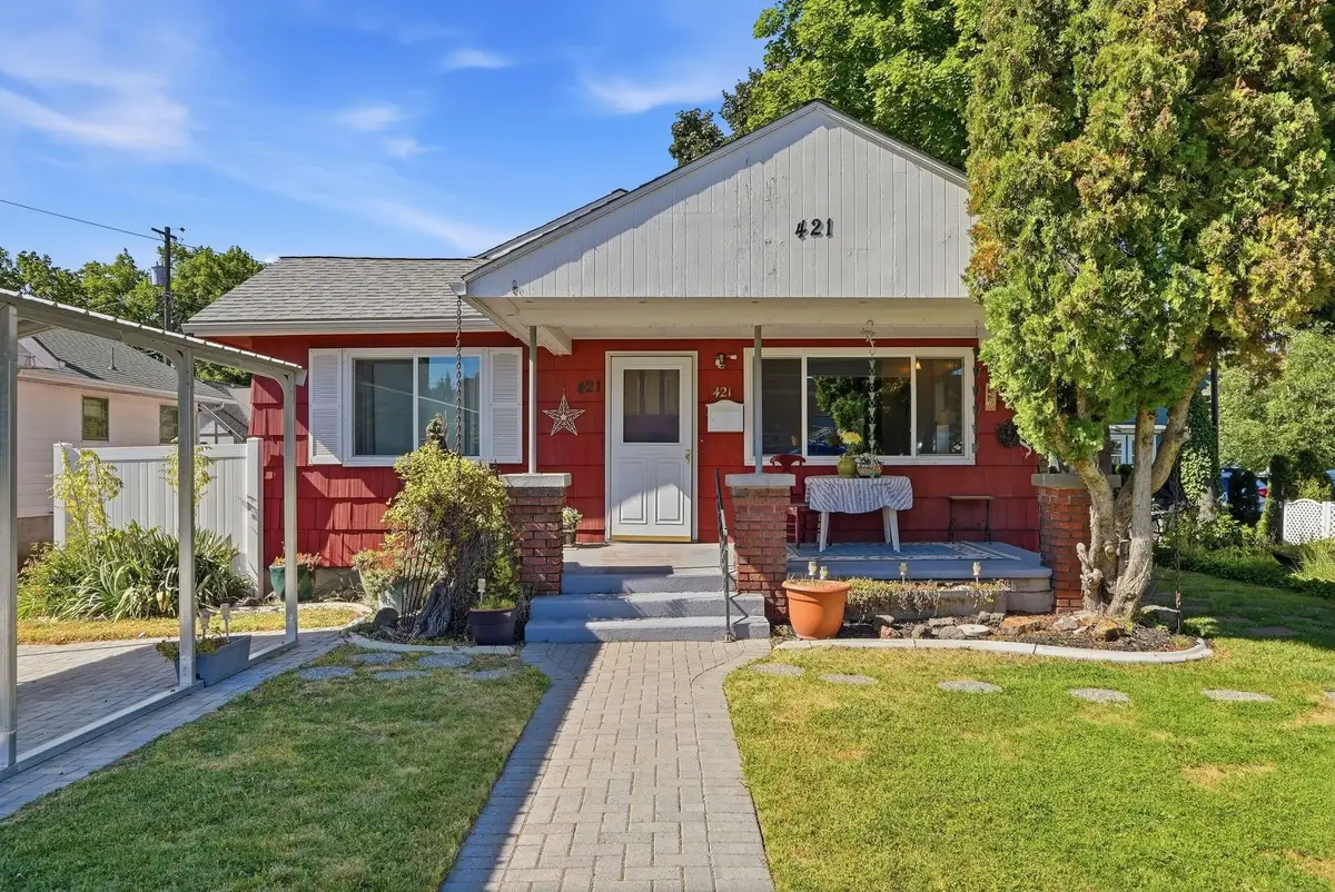 421 E 28th Ave, Spokane, WA 99203 - #1