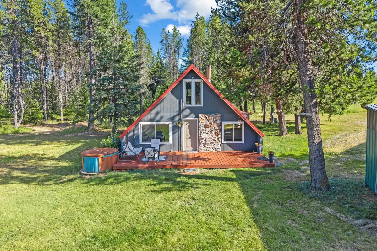 6612 Highway 211 Hwy, Newport, WA 99156 - #1
