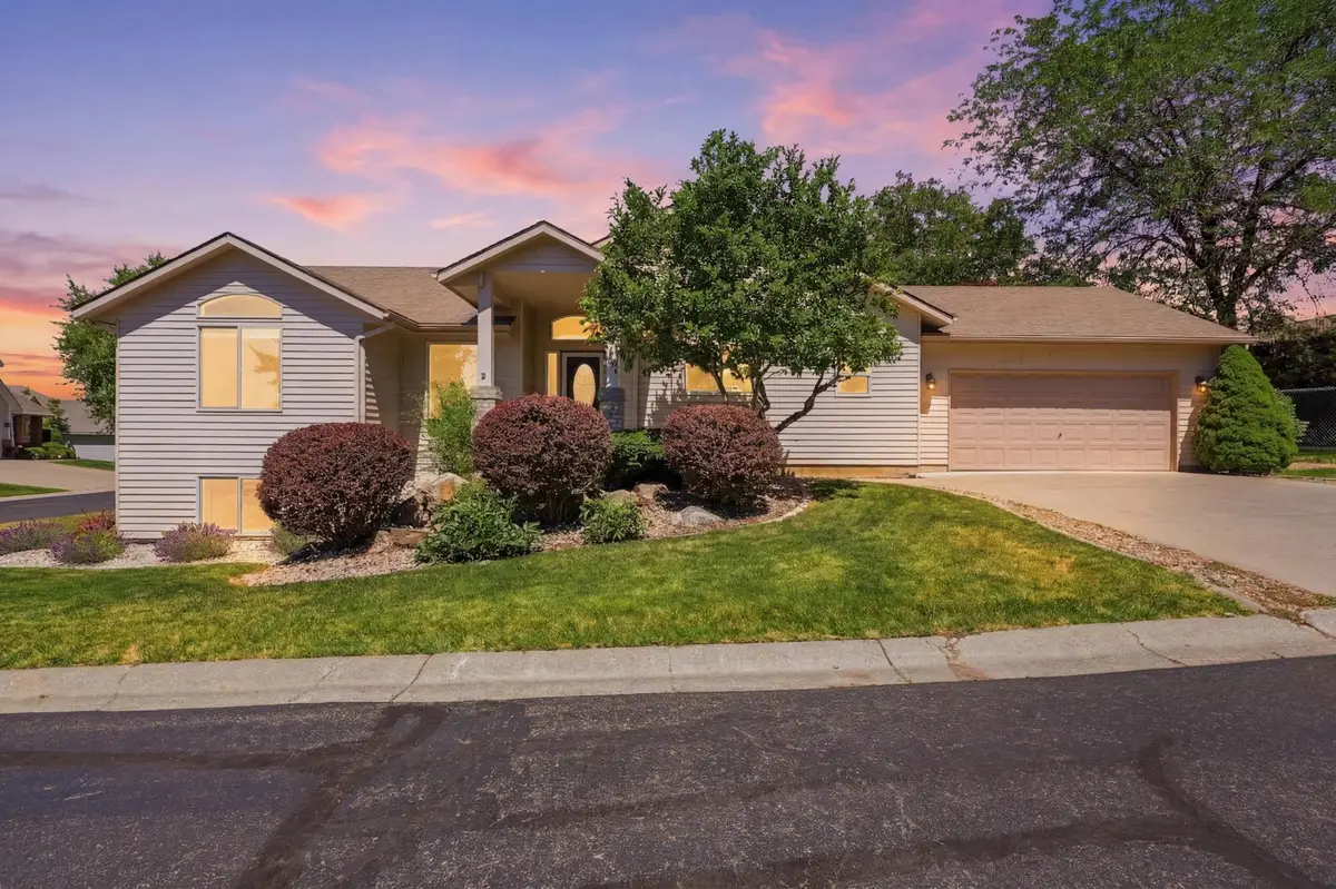 5127 E Glenngrae Ln, Spokane, WA 99223 - #1