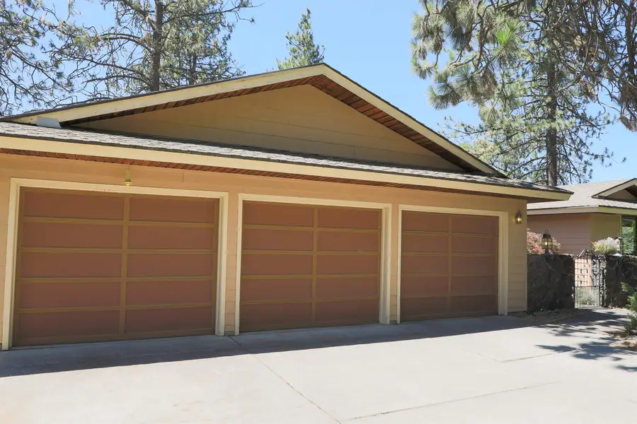 16905 N Mockingbird Ct, Nine Mile Falls, WA 99026 - #3