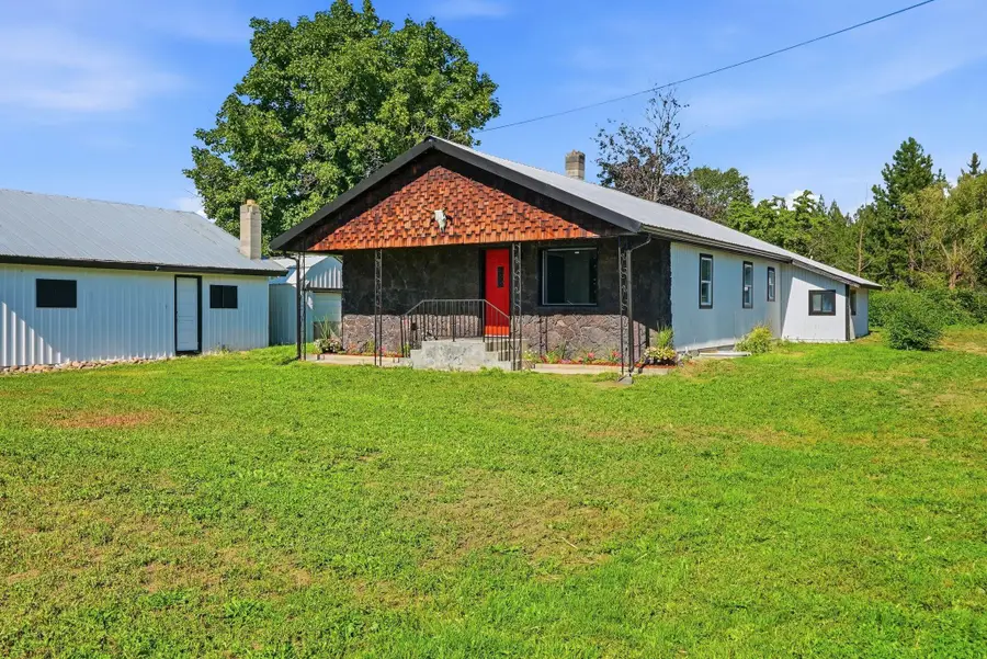 228 N Arcadia Ave, Deer Park, WA 99006 - #2