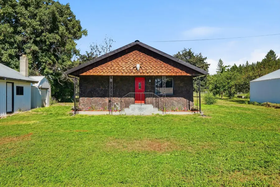 228 N Arcadia Ave, Deer Park, WA 99006 - #3