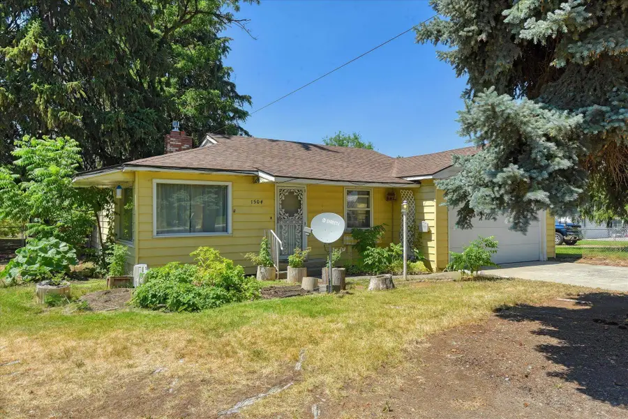1504 S Bowdish Rd, Spokane Valley, WA 99206 - #2