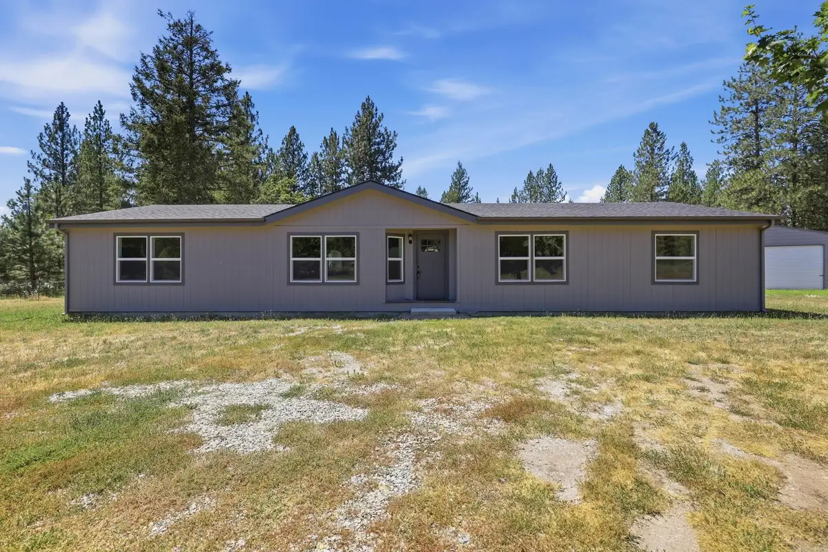 3311 E Oregon Rd, Elk, WA 99009 - #1